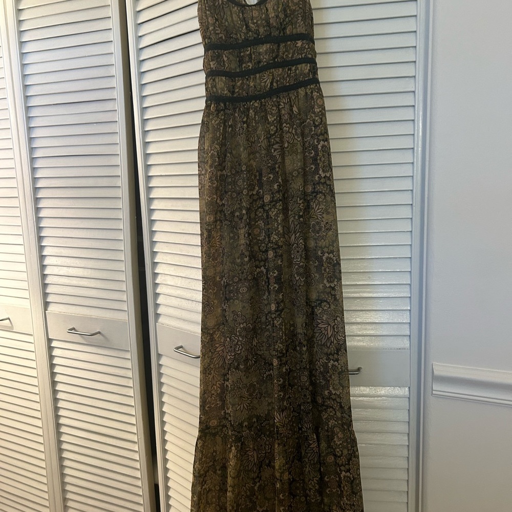 Elegant Floral Black and Brown Maxi Dress